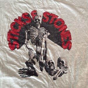 Side slit Graphic tee